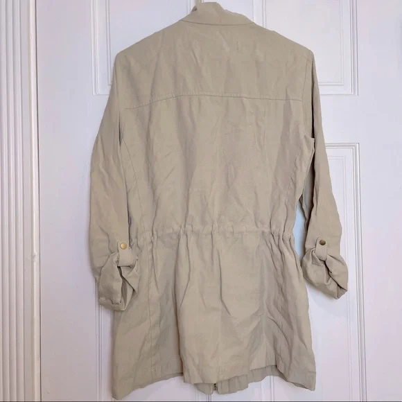 ZARA Lightweight Chic Jacket - Picture 6 of 9